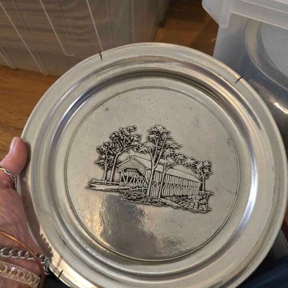 vintage Wilton Armetale plate